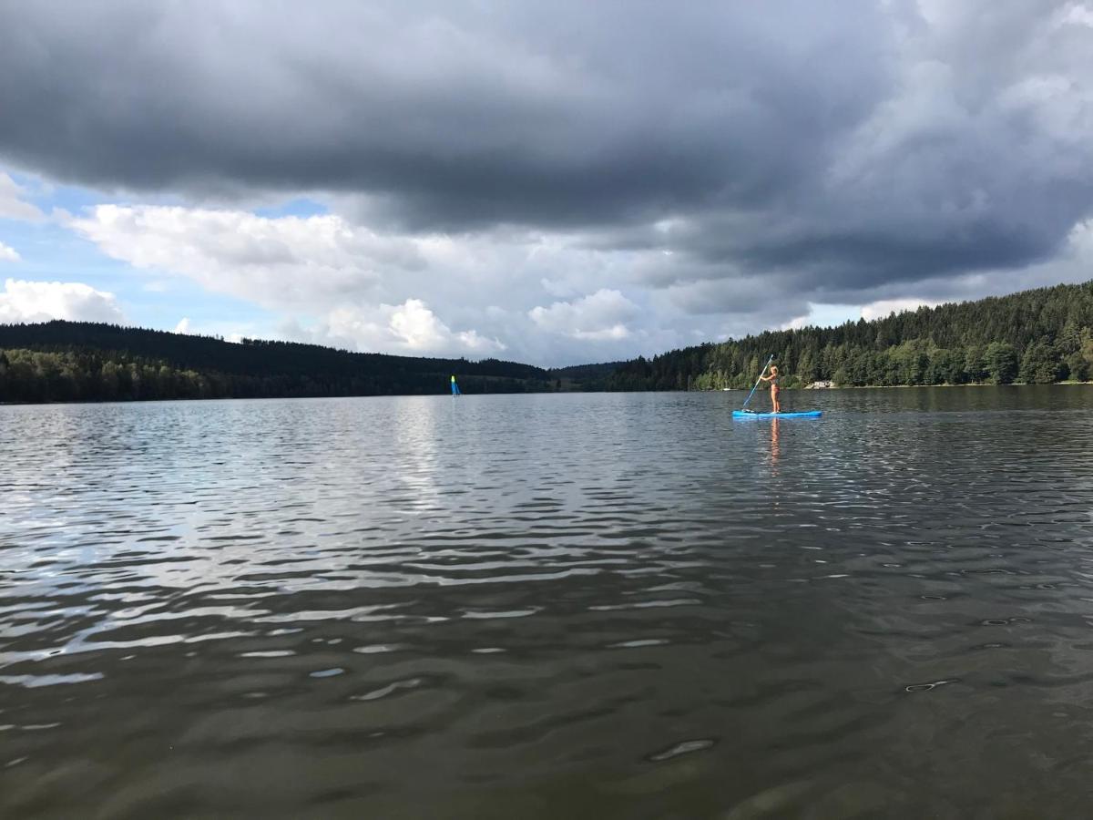 Hauslipno Bungalov Na Lipne ليبنو ناد فلتافو المظهر الخارجي الصورة